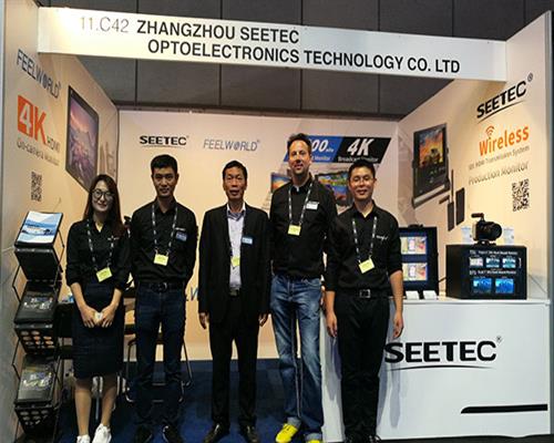 FEELWORLD/ SEETEC show the new 2200nit high brightnes monitor at IBC 2017
